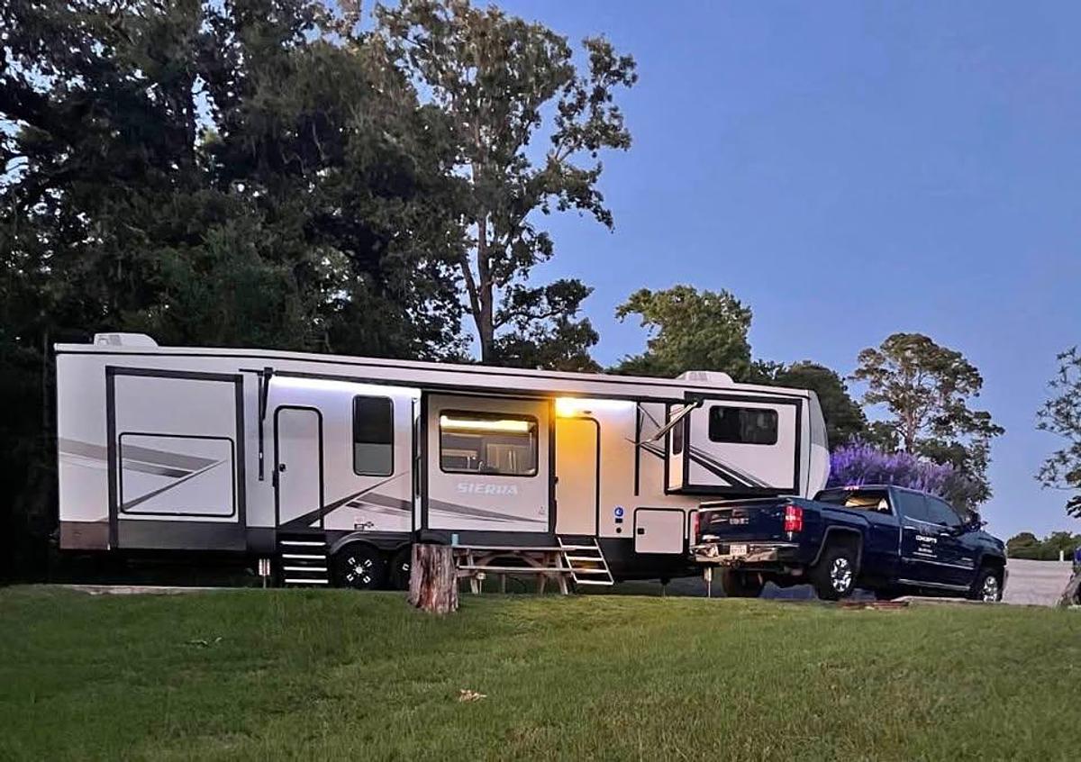 Used 2021 Forest River Sierra