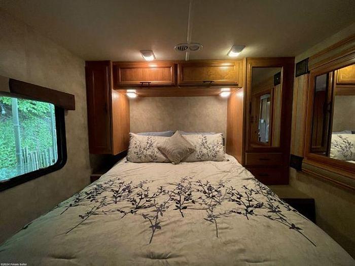 Used 2016 Fleetwood Flair 26E