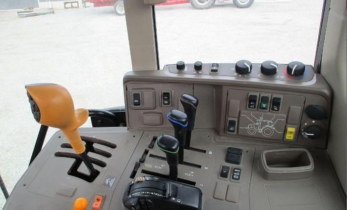 Used 2017 JOHN DEERE 6110M