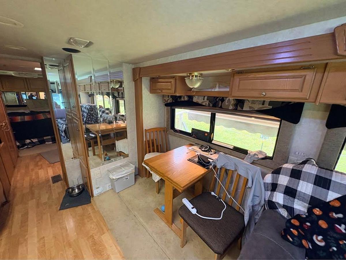 Used 2000 Alpine Coach Limited 38FDDS