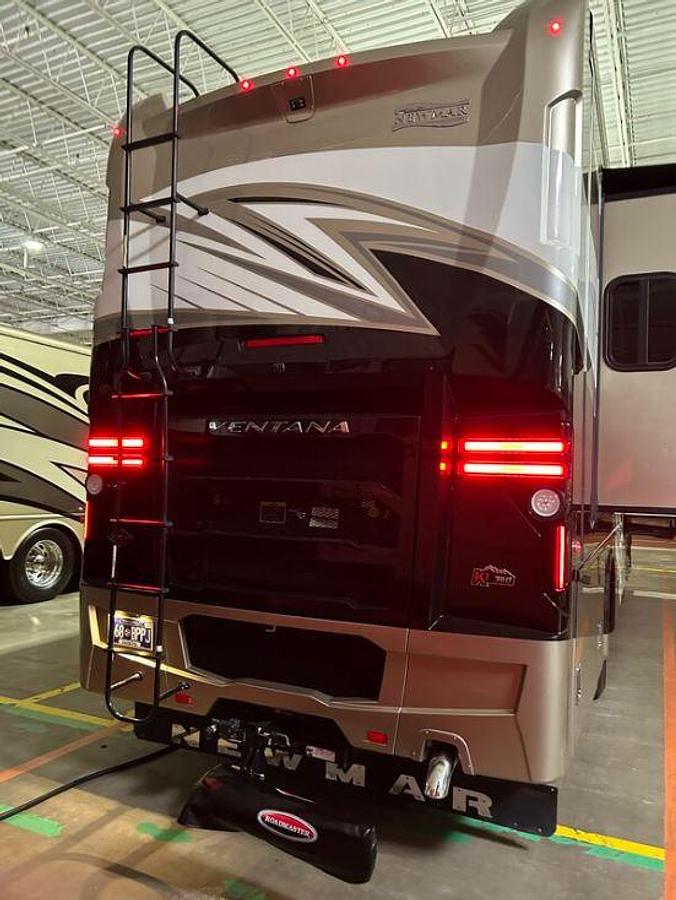 Used 2023 Newmar Ventana 3407
