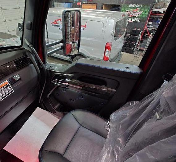 Used 2023 KENWORTH W990