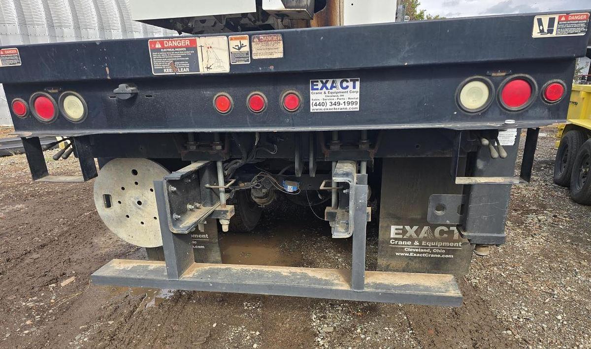 Used 2013 Altec AC38-127S Mounted on 2013 Peterbilt 379