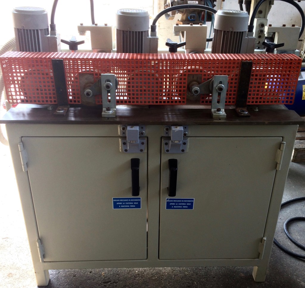 Usato 1998 Levigatrice Spazzatrice marca CAMAM modello C/1N/1S