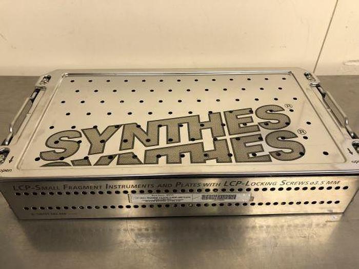 Used SYNTHES Case Small Fragment 682.466