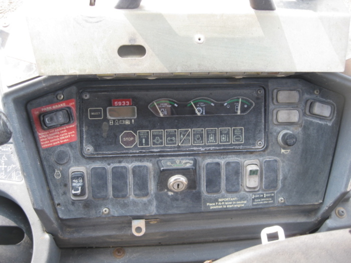 Used 2005 DEERE 410G