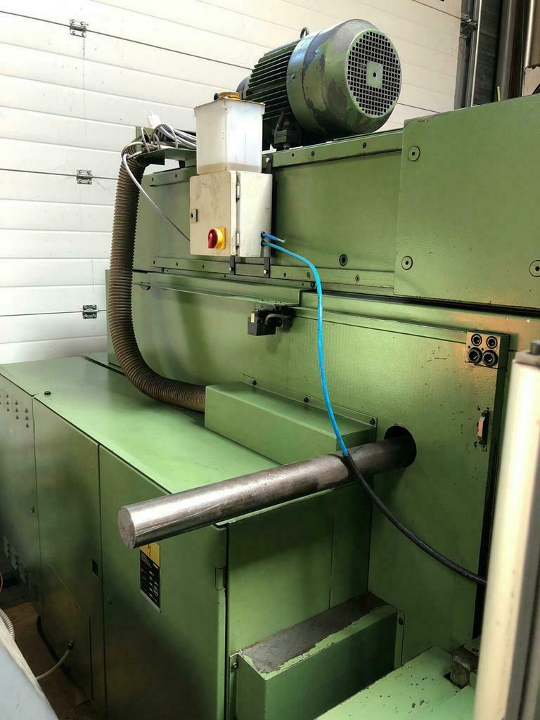 Usado 1990 MAHO MH-C 900