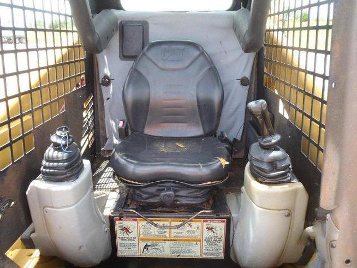 Used 2003 Caterpillar 236 Skid Steer