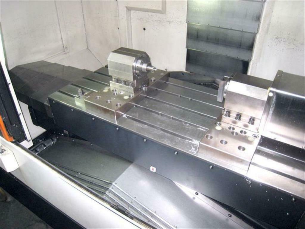 Gebruikt 2011 MAZAK VCS 530C
