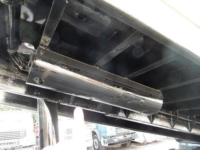 Used 2003 International 7600