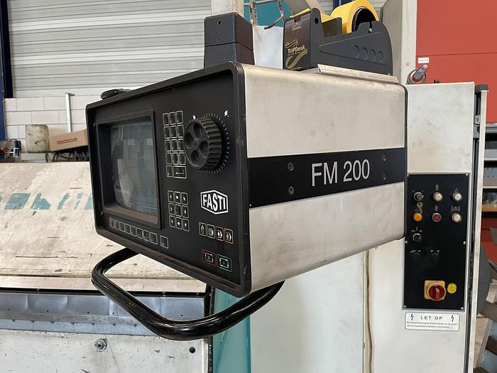 Gebruikt 2000 Fasti CNC zetbank (Verwacht)