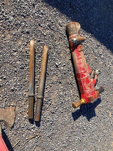 Used 1996 Ingersoll-Rand 90 PSI Jack Hammer / Air Powered Pavement Breaker / Chipping Hammer