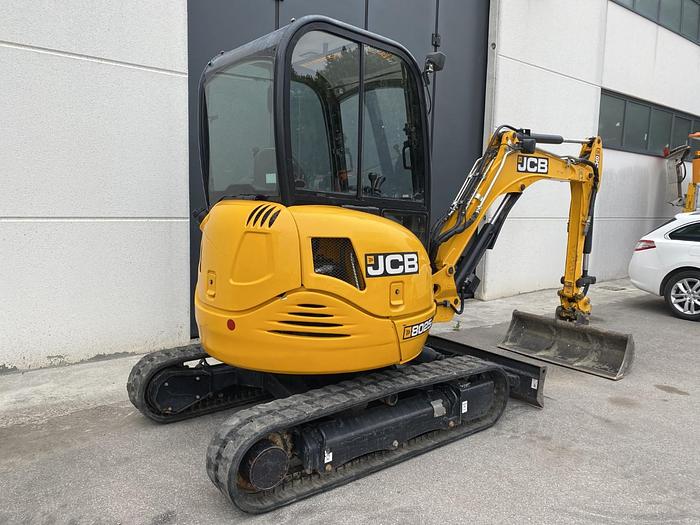 Usato 2018 JCB 8025 ZTSL