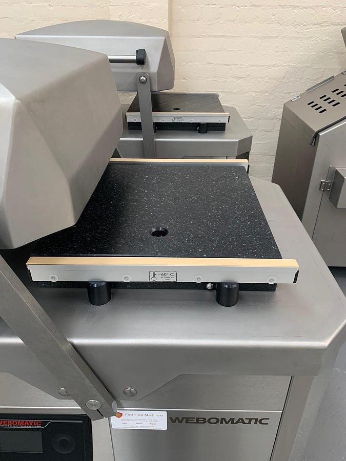 Used 2020 Webomatic duoMAT 450 Vacuum Packer