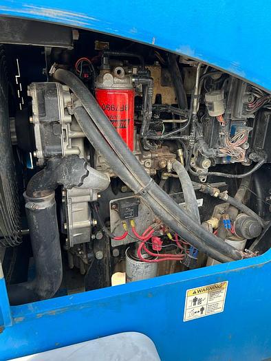 Used 2011 GENIE GTH-1056 TELEHANDLER