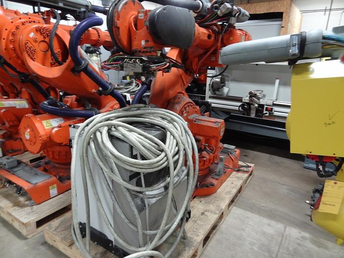 Used ABB IRB 7600 6 AXIS CNC ROBOT 340KG X 2.8 REACH IRC5 CONTROL