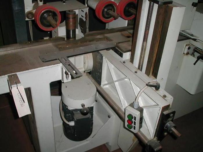 Usato SCORNICIATRICE MAGIC HTM23/5 CE