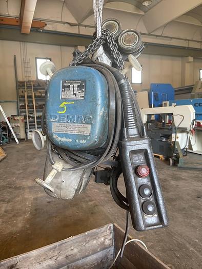 Usato GRU A BANDIERA 5