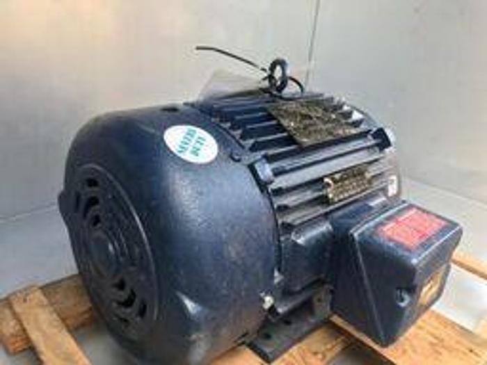 Used ELECTRIC MOTOR 5 HP MARATHON SEVERE DUTY RVH215THFS9076BBL !