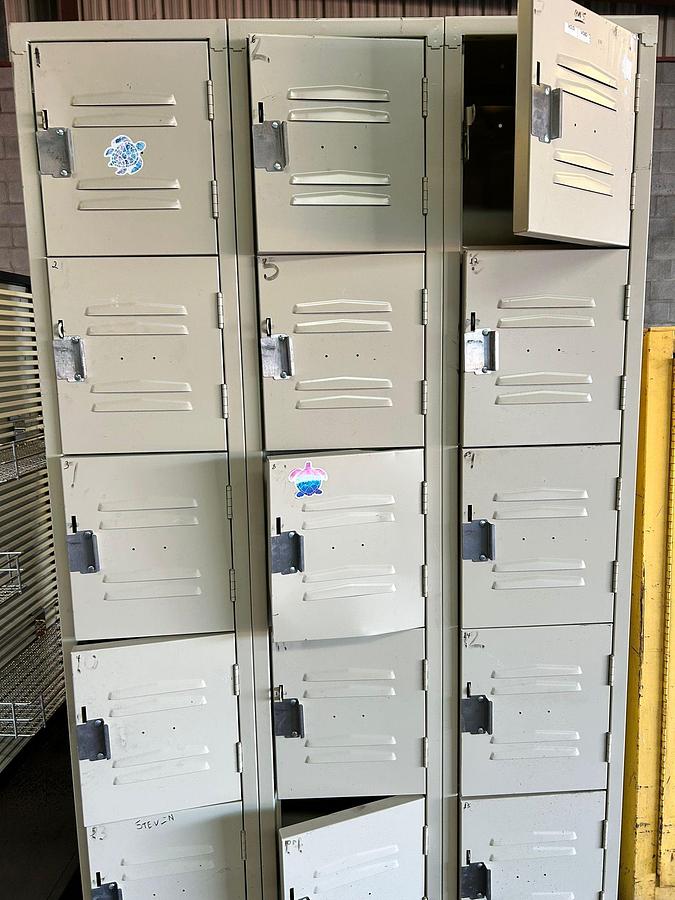 Used 15 DOOR, 5 TIER LOCKERS