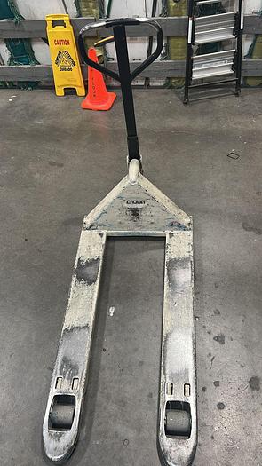 Used HYDRULIC PALLET JACK