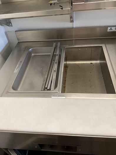 Used COMBO OF ALTO SHAAM SINGLE WELL STEAM TABLE AND DUKE FOOD WARMER !