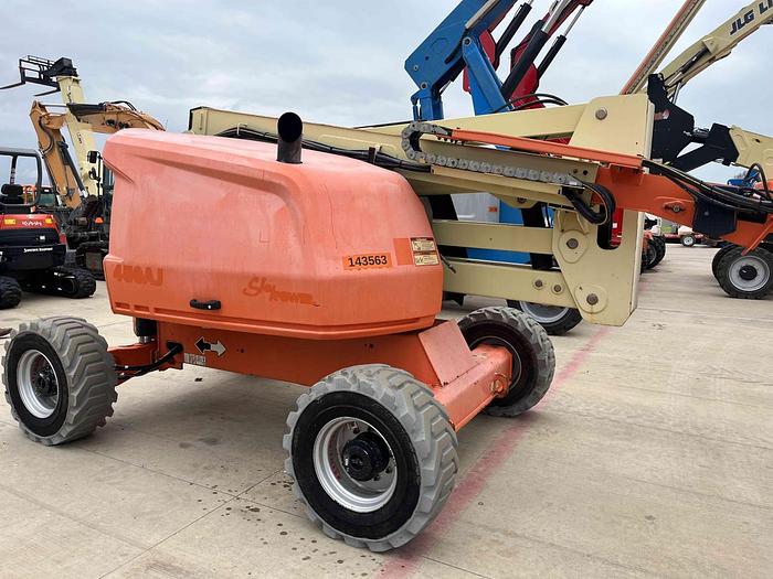 Used Boom Lift-45' Articulating 4Wd Engine*