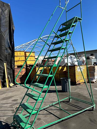 Used 12 STEP INDUSTRIAL LADDER 