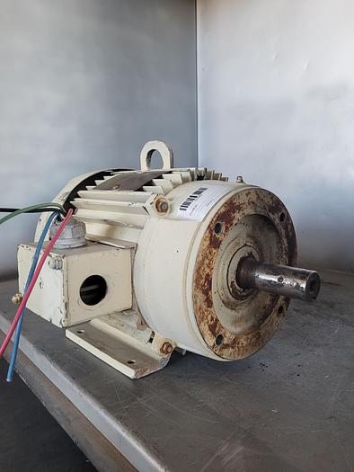 Used LINCGARD ELECTRICAL MOTOR;: 213TC;HP: 7.5;PH: 3;RPM: 1745.