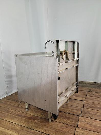 Used HAND SINK WITH STORAGE