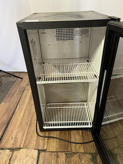 Used TRUE REFRIGERATOR; GDM-06-HC-TSLO1