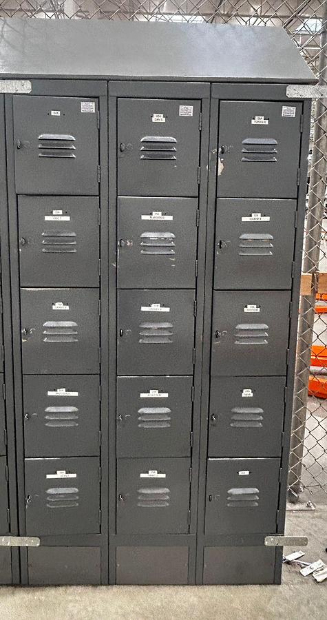 Used 15 DOOR, 5 TIER LOCKERS