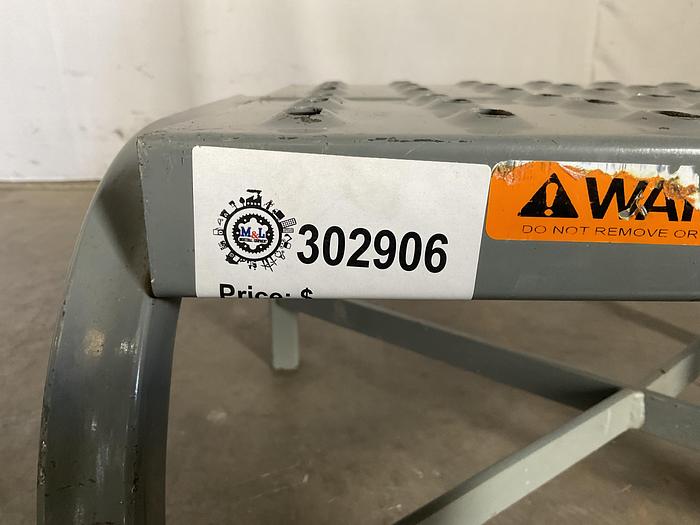 Used 10" STATIONARY WORK PLATFORM STEEL !