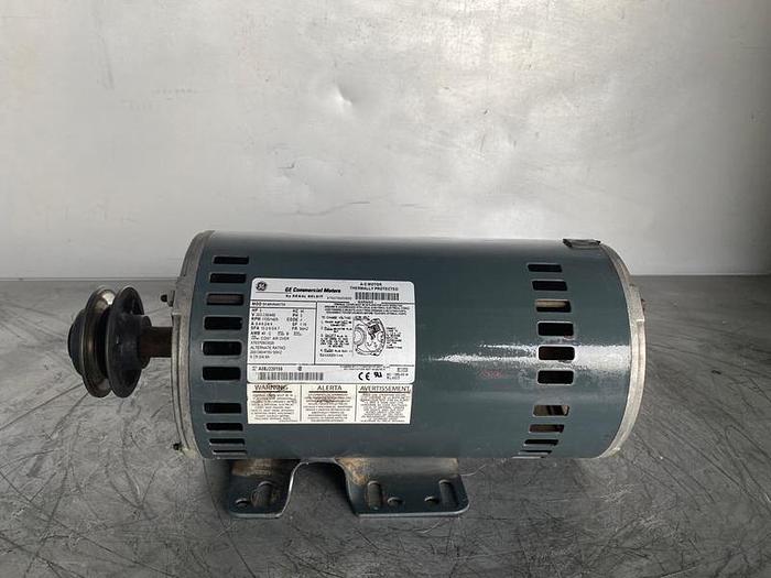 Used MOTOR 3 HP GE 5K49VN4673X.