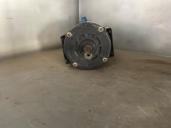 Used TRANE; 1.27 PH; 3 PH; 480 VOLTS; 840 RPMS; X70370954160 !
