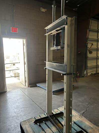 Used HYDRAULIC SHOP PRESS 12 TON