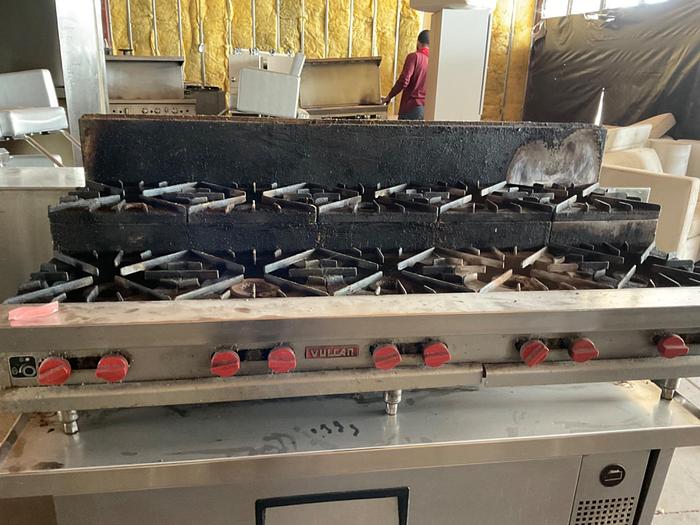 Used VULCAN STEP-UP COUNTERTOP 10 BURNER RANGE !