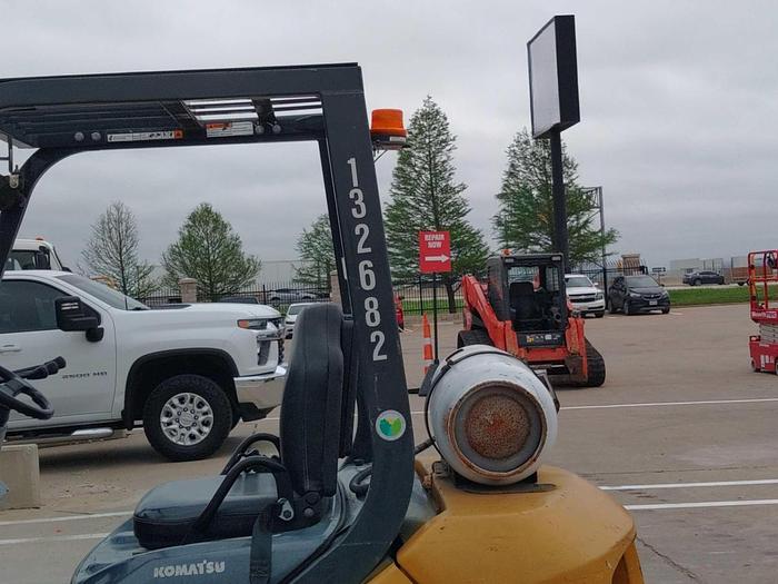 Used Forklift-14' 4,000# 2Wd Straight Mast*