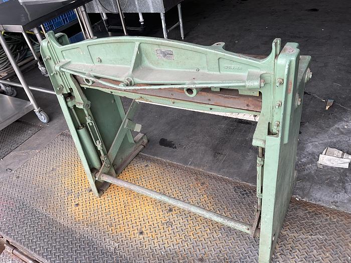 Used PECK, STOW & WILCOX SHEET METAL SHEAR, 137-L !
