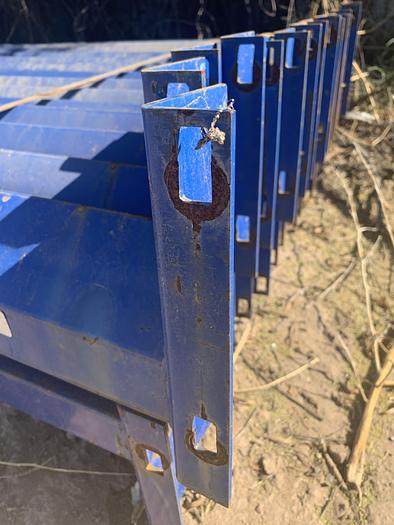 Used 9' LONG STRUCTURAL BEAMS FOR PALLET RACKING !