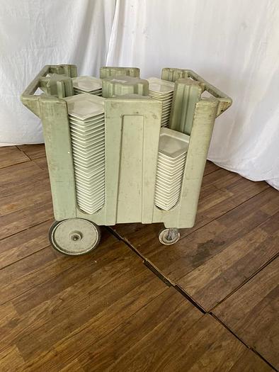 Used 10" WHITE SQUARE DINNER PLATES/BUY ALL AND TAKE THE CART FOR FREE !