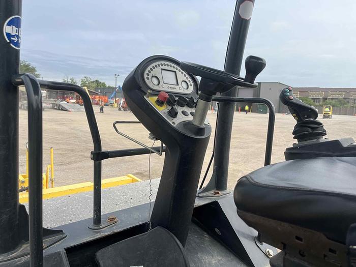 Used Roller-66" Ride On Single Drum