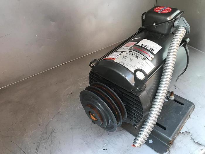 Used MOTOR 7.5 HP US MOTORS AE20Y !