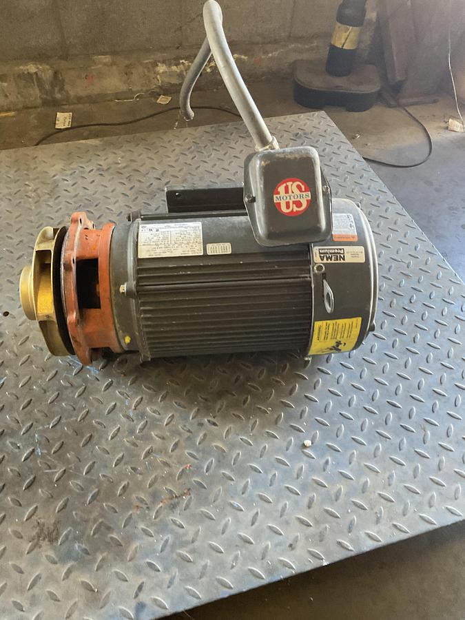 Used US MOTORS / NIDEC ELECTRIC MOTOR WITH BERKELEY PUMP – 10 HP, 3 PHASE, 208–230/460V, TEFC