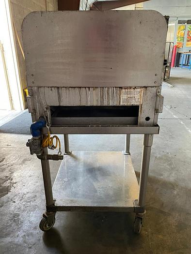 Used COUNTERTOP SOUTHBEND 4 BURNER RANGE-HDO ./