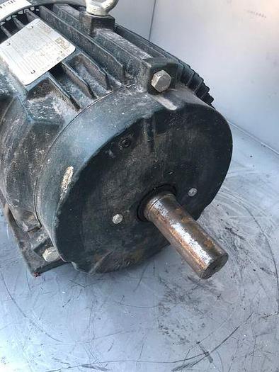 Used MOTOR 3 HP TOSHIBA 0036SDSR41A-P !