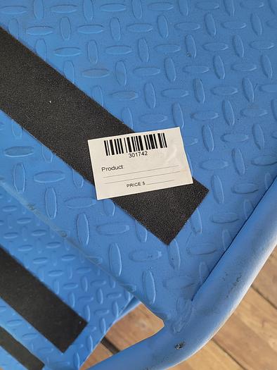 Used 3 STEP ROLLING LADDER !