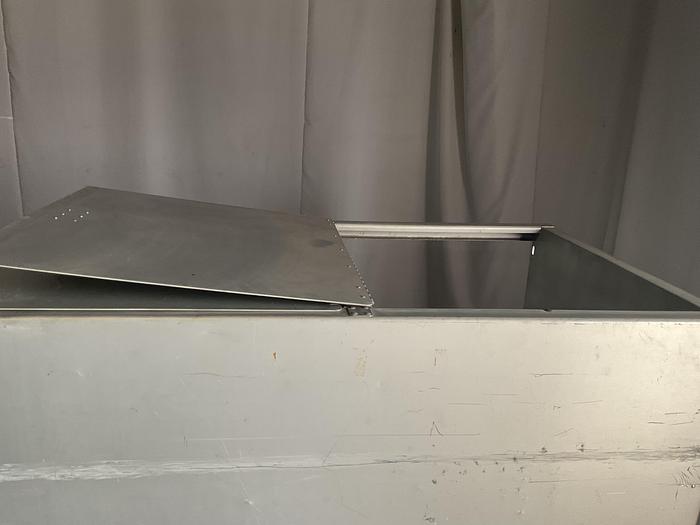 Used METRO STORAGE CART MODEL T68A