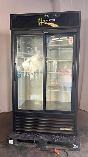 Used TWO SLIDING GLASS DOOR REACH IN TRUE; GDM-37-HC-LD./