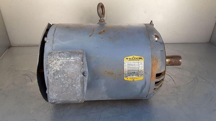 Used ELECTRIC MOTOR 7.5 HP BALDOR 39B03W29.